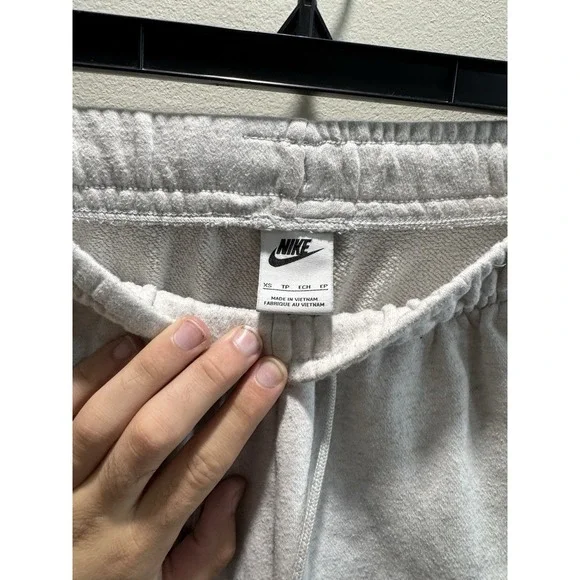 Nike Women's XS White Sweat Pants Joggers - Picture 2 of 3